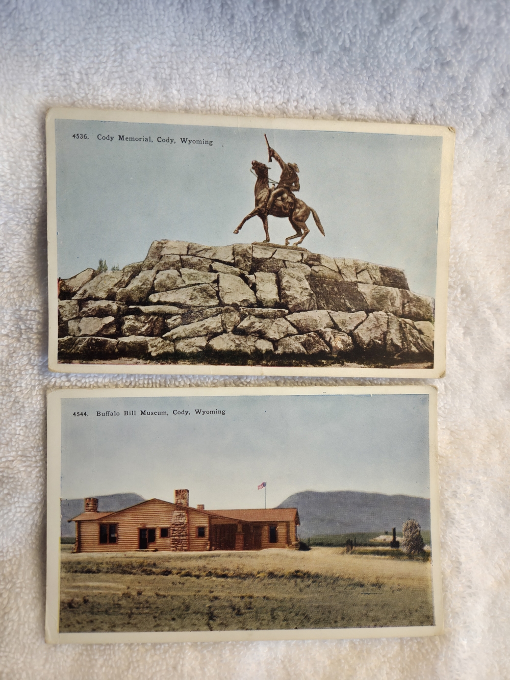 Wyoming Scenic Wall Art Set - Blue Sky/Tan Landscape